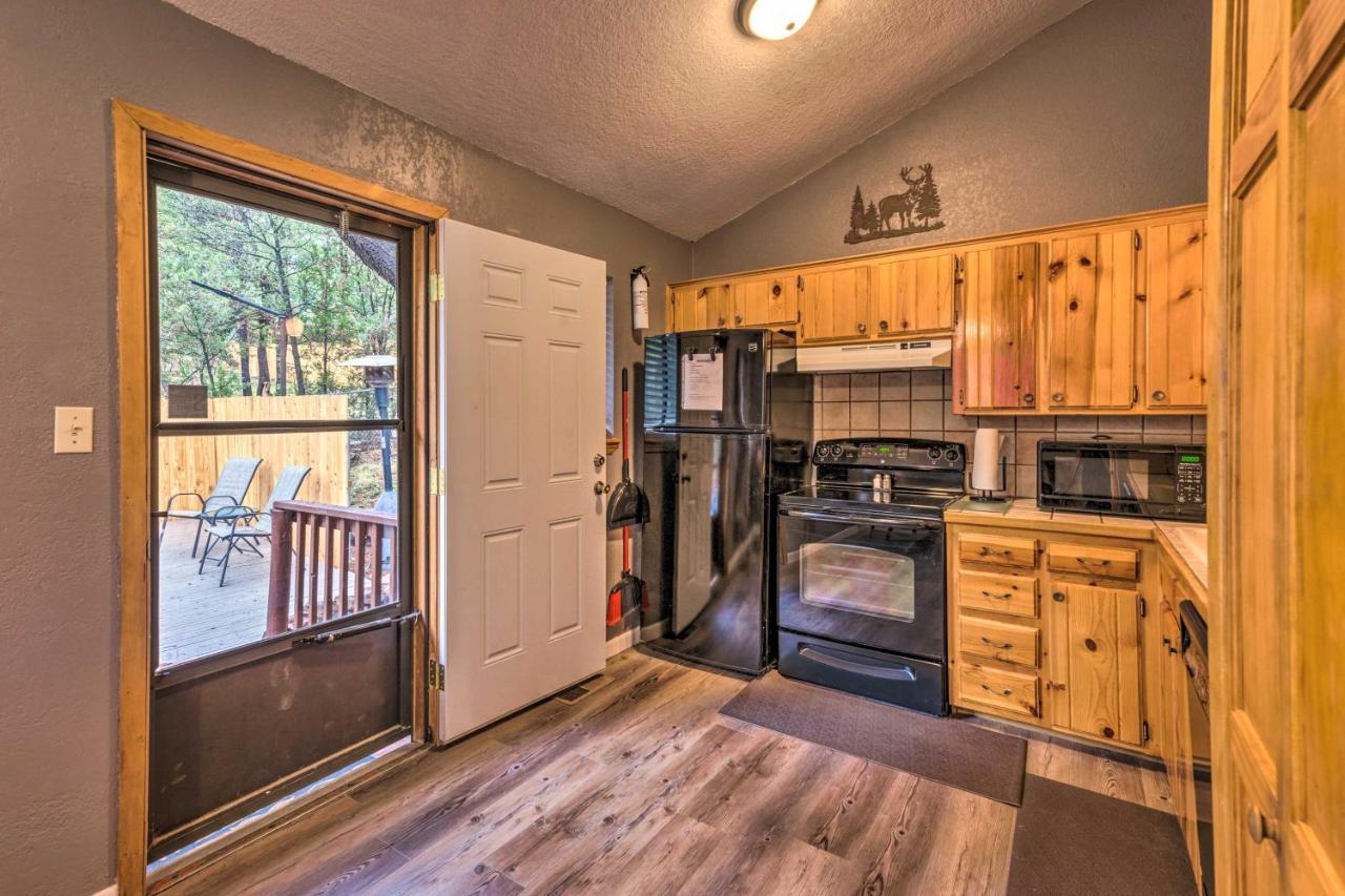 Rustic Ruidoso Cabin With Large Deck And Grill! Экстерьер фото